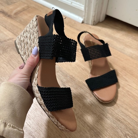 Tommy Bahama Shoes - Tommy Bahama | Woman's Sakura Black Crochet Espadrille Wedge Sandals, Size 8M